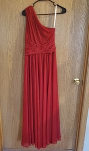 Red David's Bridal size 2 (stretchy) bridesmaid dress